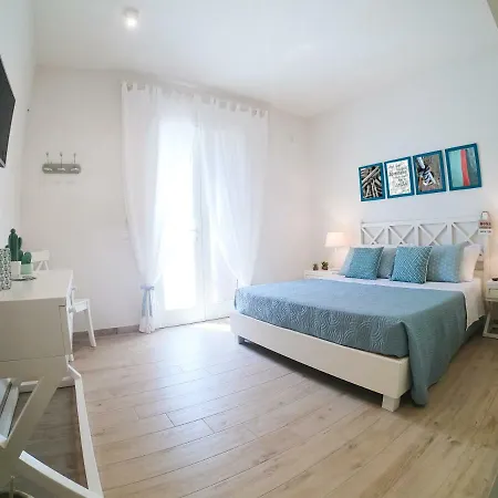 Almyra - 4 Double Badrooms With Exclusive Garden & Parking Steps From The Villa San Vito Lo Capo